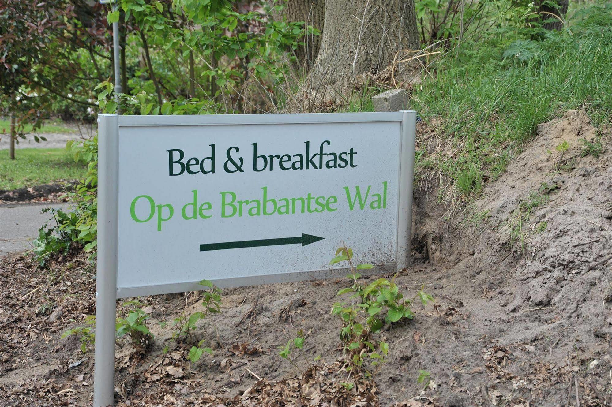 B&B Op De Brabantse Wal Halsteren Exterior foto